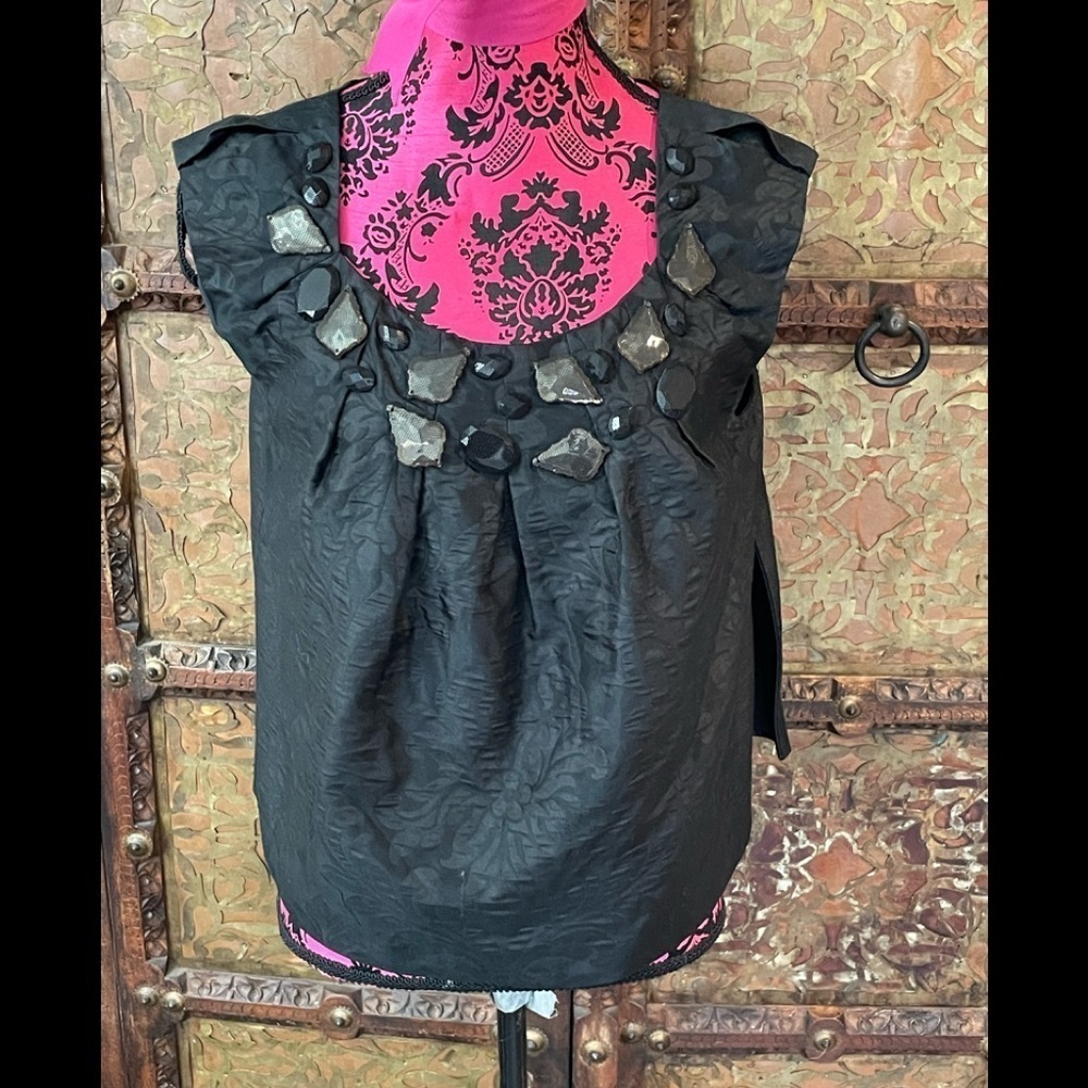 Magaschoni top size‎ 8 new